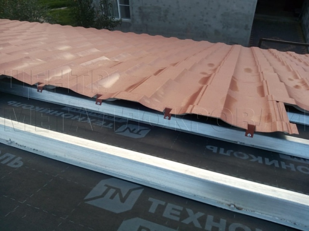Металлочерепица Геркулес 8004 терракотовый Стальной Бархат от Центра Металлокровли в Барнауле