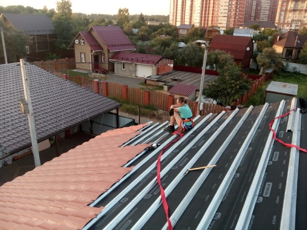 Металлочерепица Геркулес 8004 терракотовый Стальной Бархат от Центра Металлокровли в Барнауле